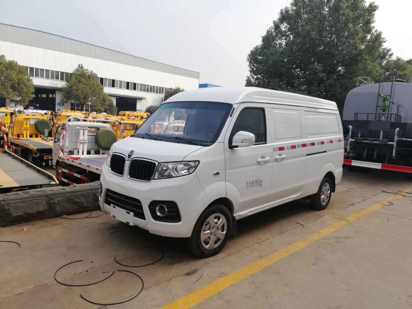 國六金杯X30L麵包冷藏車,額載480KG